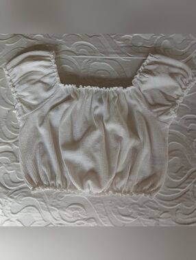wild fable White Ribbed Off-Shoulder Crop Top Size M